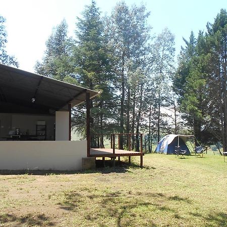 Hotel The Shed Underberg Exterior foto